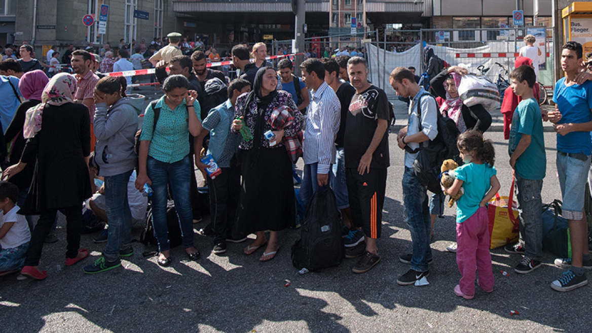 Απίστευτο, αλλά αληθινό: Η Δανία θα κατάσχει τα αντικείμενα αξίας των προσφύγων