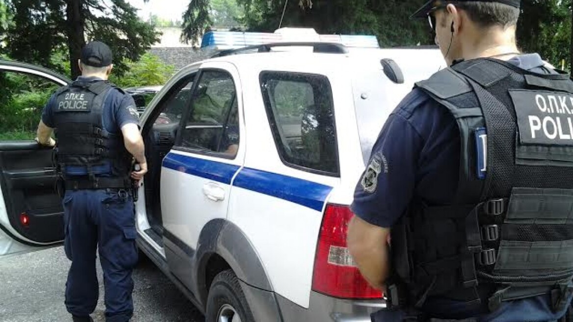 Ηλεία: Αστυνομικοί καταδίωξαν διακινητή ηρωίνης