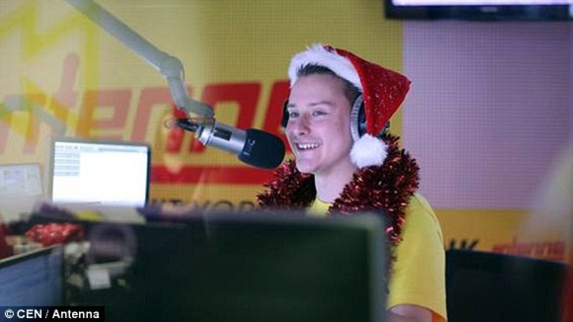 Αυστρία: Ραδιοφωνικός DJ κλειδώθηκε στο στούντιο και έπαιζε για δύο ώρες το «Last Christmas»