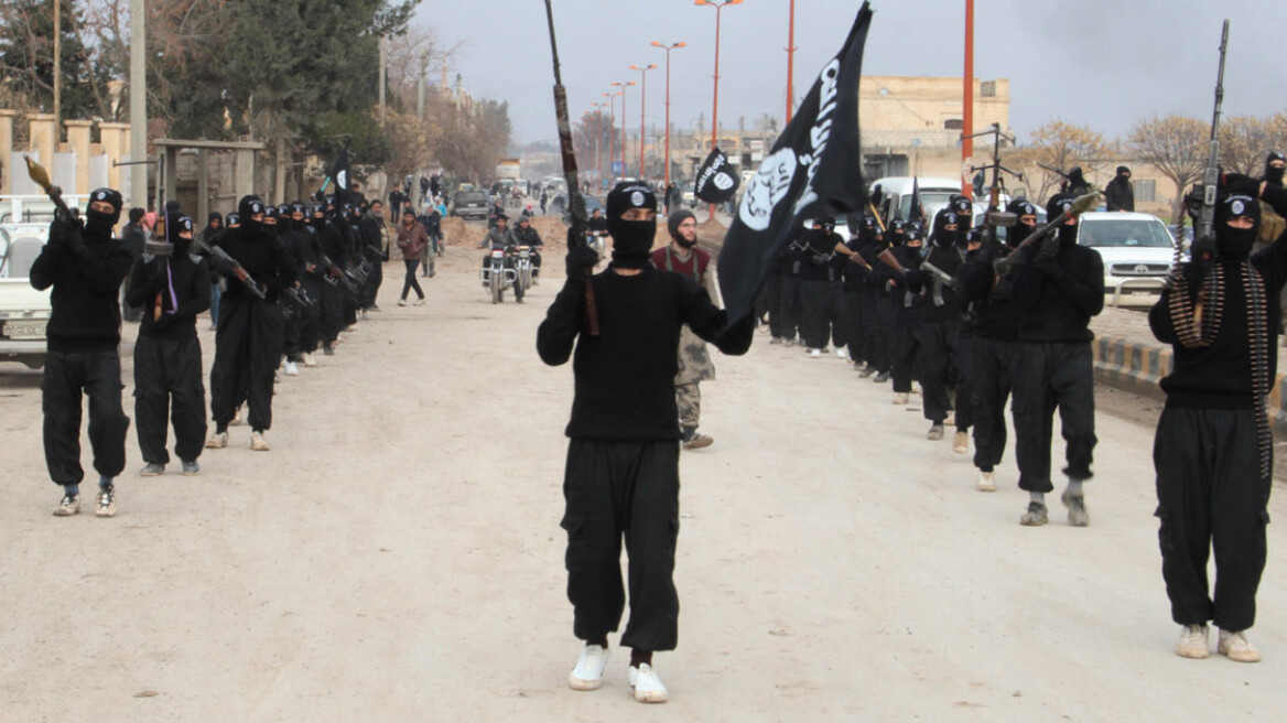 «Οι βομβαρδισμοί μας κάνουν πιο δυνατούς» υποστηρίζει το Ισλαμικό Κράτος
