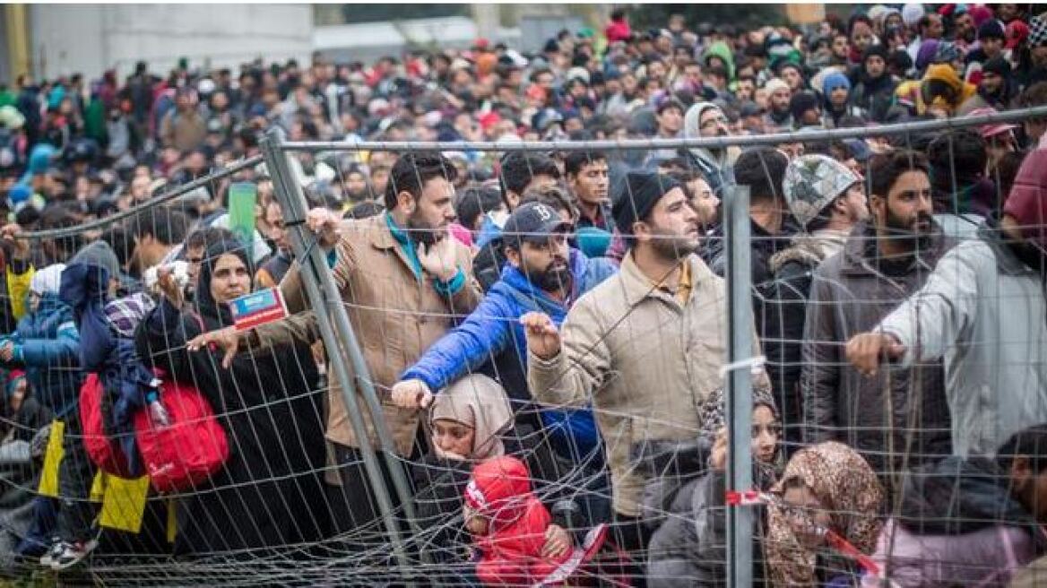 Αυστρία: Στέλνει πίσω στην Σλοβενία εκατοντάδες πρόσφυγες μετά από... συνέντευξη