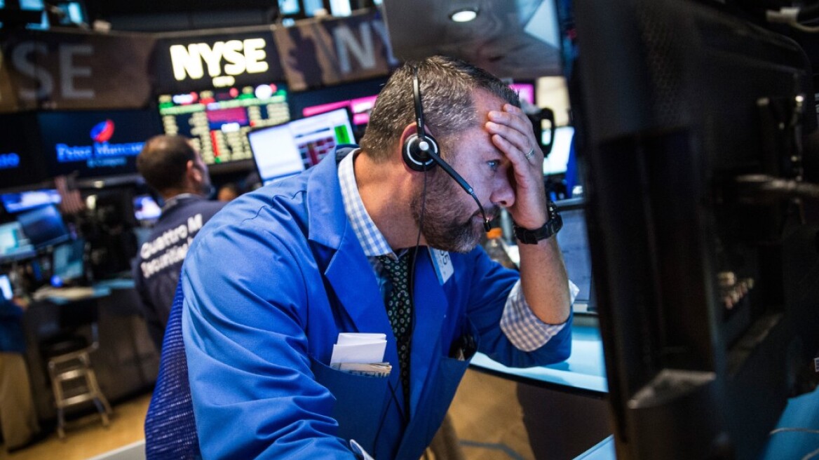 Η πτώση στο πετρέλαιο προκάλεσε πτώση και στη Wall Street
