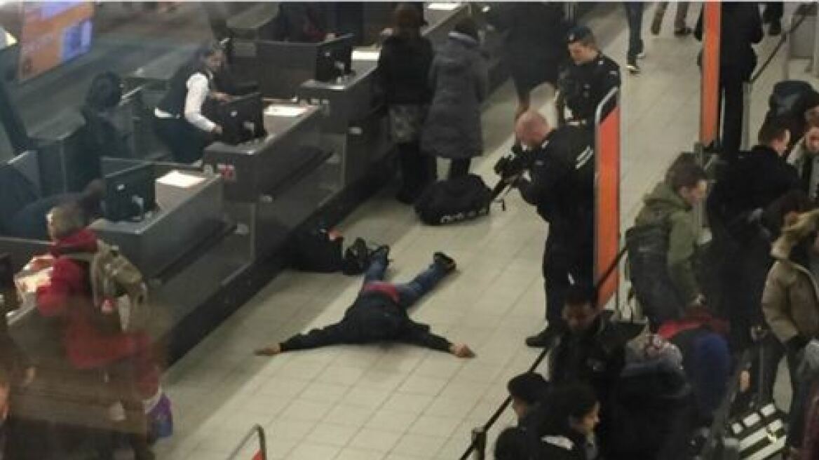 Ολλανδία: Εκκενώθηκε τμήμα του αεροδρομίου του Άμστερνταμ μετά από απειλή για βομβιστική επίθεση