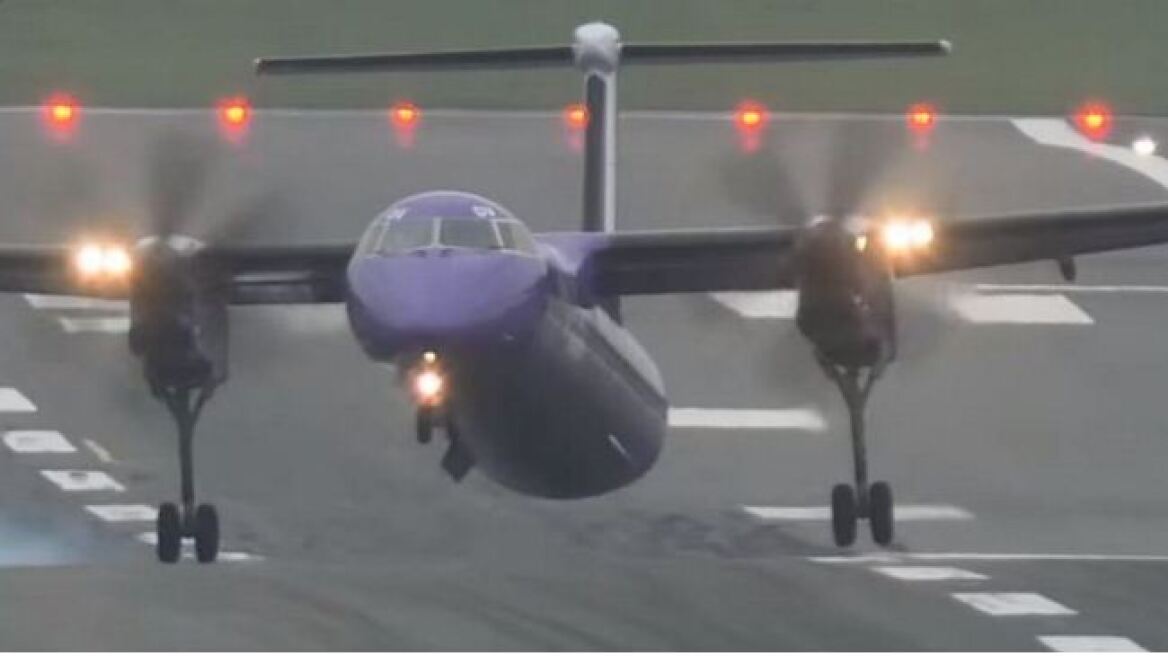Απίστευτο βίντεο: Δείτε τις πιο τρομακτικές προσγειώσεις στο αεροδρόμιο του Μπέρμπινγχαμ