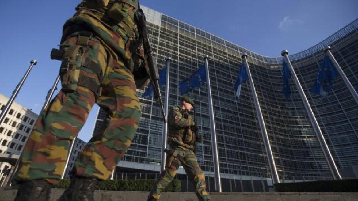Η απειλή της τρομοκρατίας γίνεται η νέα «κανονικότητα» της Ευρώπης