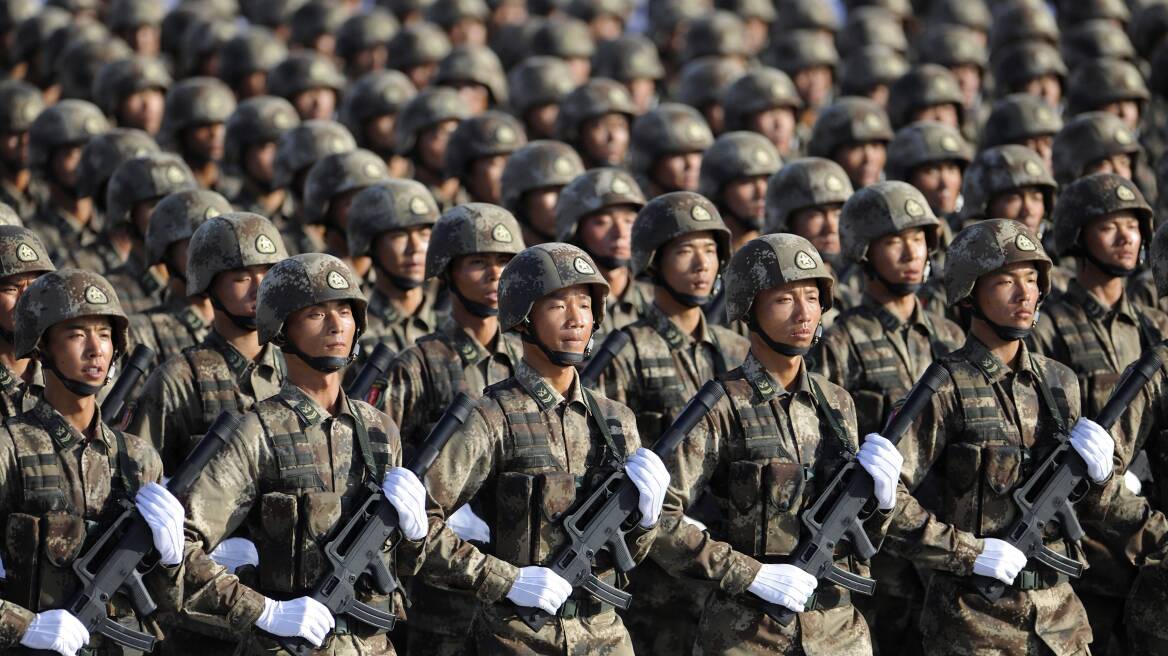 Αλλαγές στη δομή του κινεζικού στρατού: Μειώνεται στα 2 εκατομμύρια