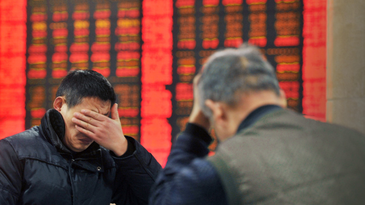 Η Κίνα κλονίζει τις διεθνείς αγορές - «Βουτιά» για όλους τους δείκτες