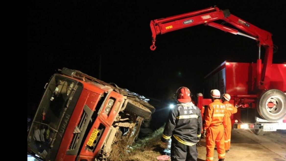 Κίνα: Επτά νεκροί σε δυστύχημα φορτηγού με τρίκυκλο 
