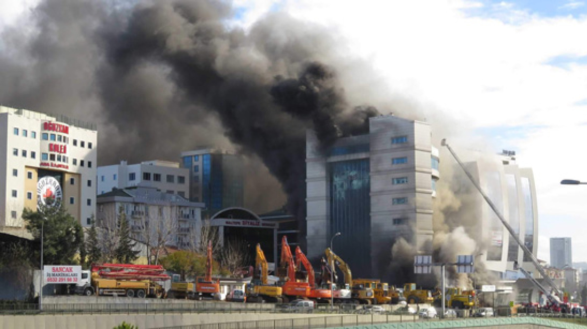 Φωτιά σε ξενοδοχείο στο Μάλτεπε της Κωνσταντινούπολης