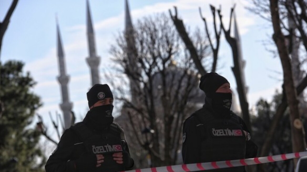 Τρόμος από την επίθεση σε τουρίστες στην Κωνσταντινούπολη