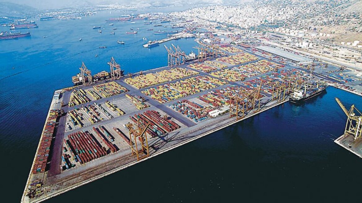 HRADF asks Cosco to submit a better offer for Piraeus Port