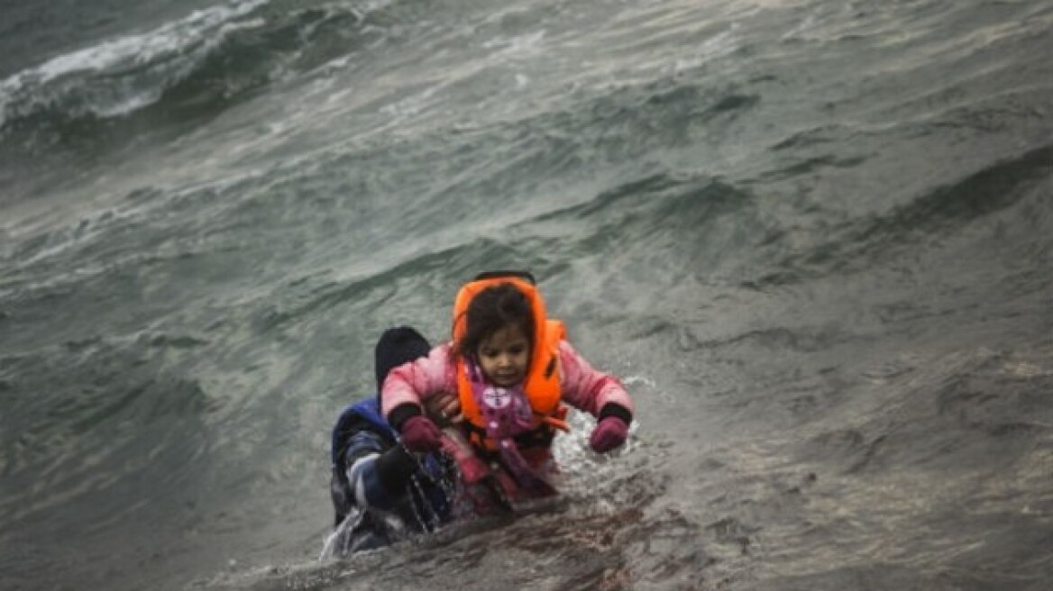 Τραγωδία με σκάφος ανοιχτά του Αγαθονησίου: Νεκρά τρία παιδιά 