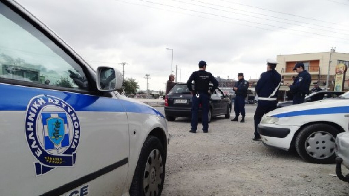 Επιχείρηση «σκούπα» της Αστυνομίας στην Αττική με πάνω από 290 συλλήψεις