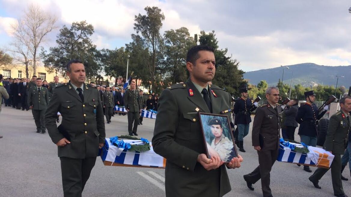Τα λείψανα 6 στρατιωτών ήρθαν στην Ελλάδα από την Κύπρο 41 χρόνια μετά