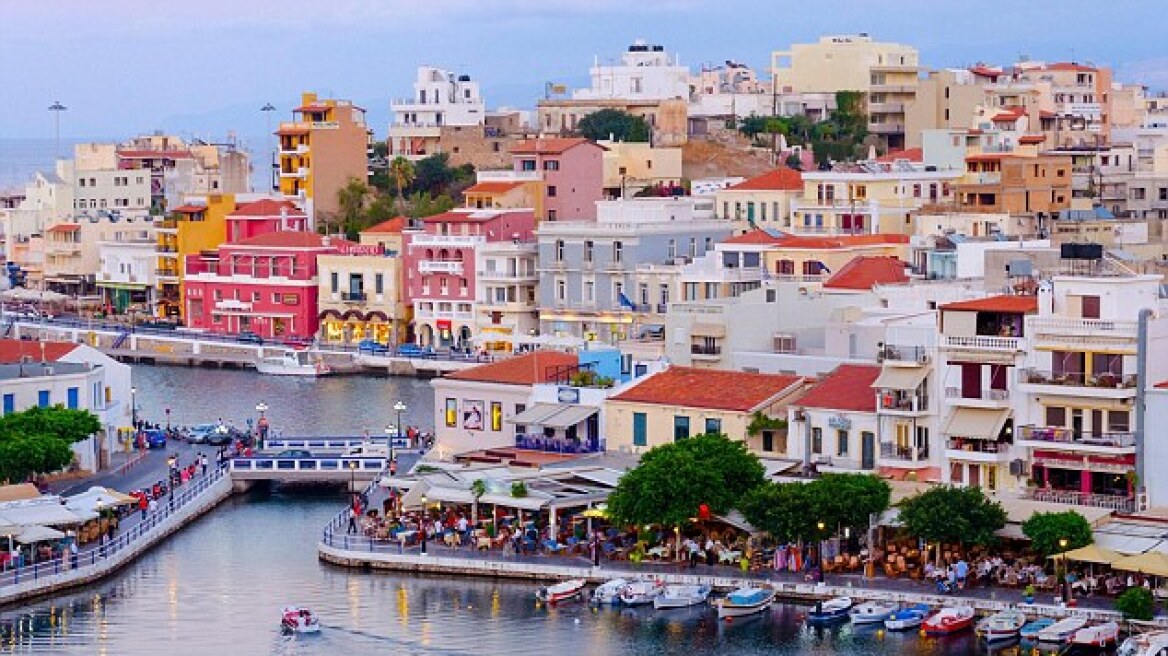 Daily Mail: Στην Ελλάδα πωλούνται ξενοδοχεία για 250.000 ευρώ