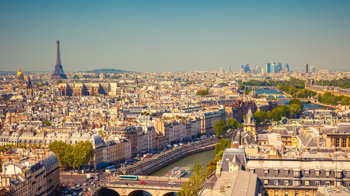 Ζημιά 270 εκατ. ευρώ προκάλεσαν στα γαλλικά ξενοδοχεία οι επιθέσεις στο Παρίσι