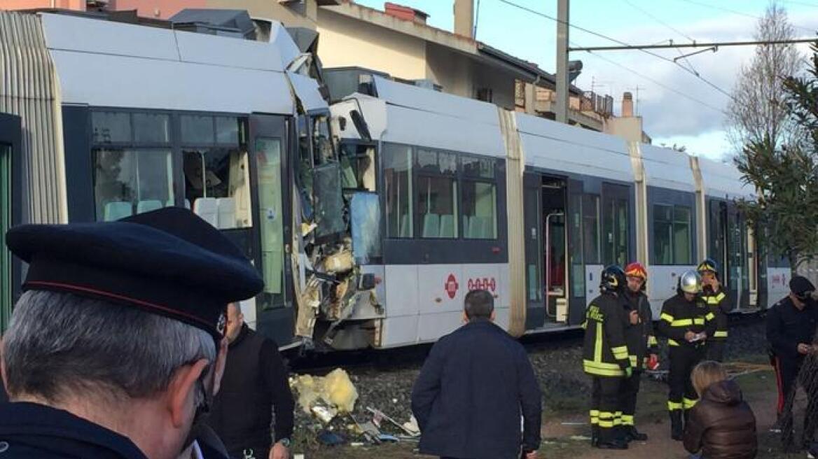 Σαρδηνία: 50 τραυματίες σε σύγκρουση τρένων στο Κάλιαρι
