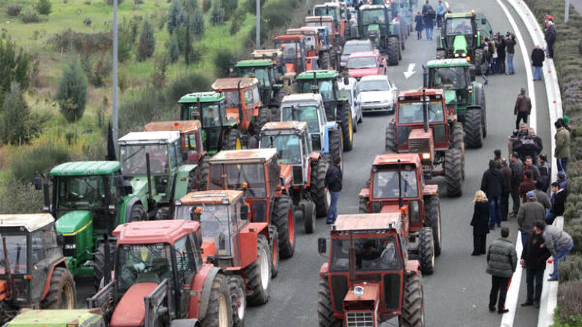 Προς τα Τέμπη κατευθύνονται με τρακτέρ οι αγρότες -Κυκλοφοριακές ρυθμίσεις  