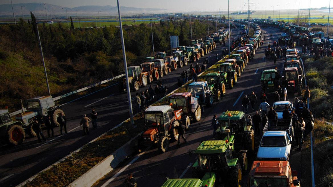 Πανικός στο Μαξίμου: Σε διάλογο κάλεσε τους αγρότες ο ίδιος ο πρωθυπουργός