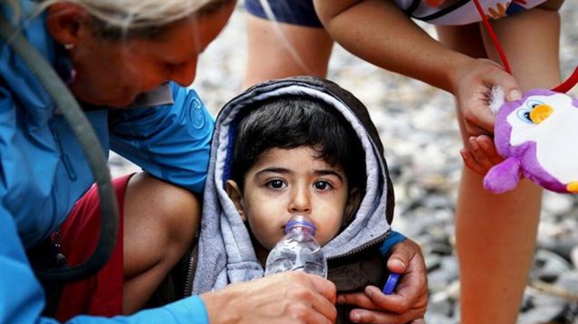 Βρετανία: Εξετάζεται το ενδεχόμενο φιλοξενίας χιλιάδων ασυνόδευτων προσφυγόπουλων