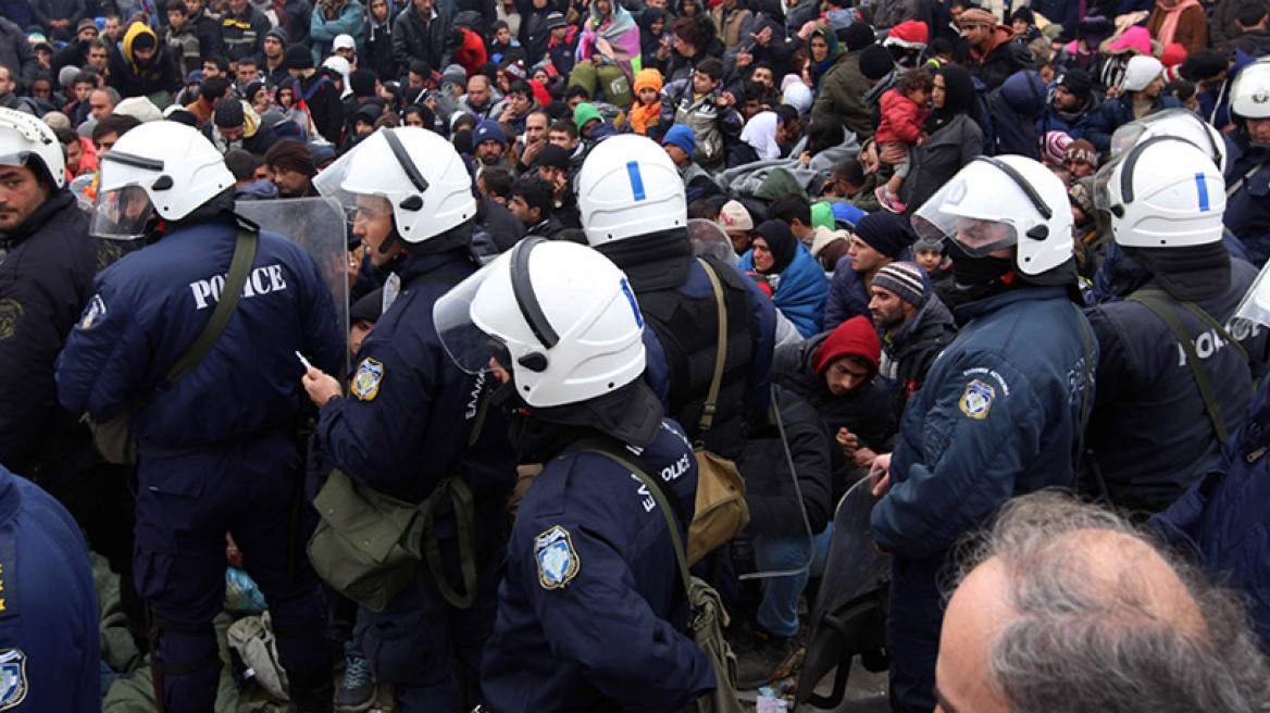Τελεσίγραφο στην Ελλάδα για τους μετανάστες - Οδηγίες Γιούνκερ για «de facto» εξαίρεση της χώρας από τη Σένγκεν 