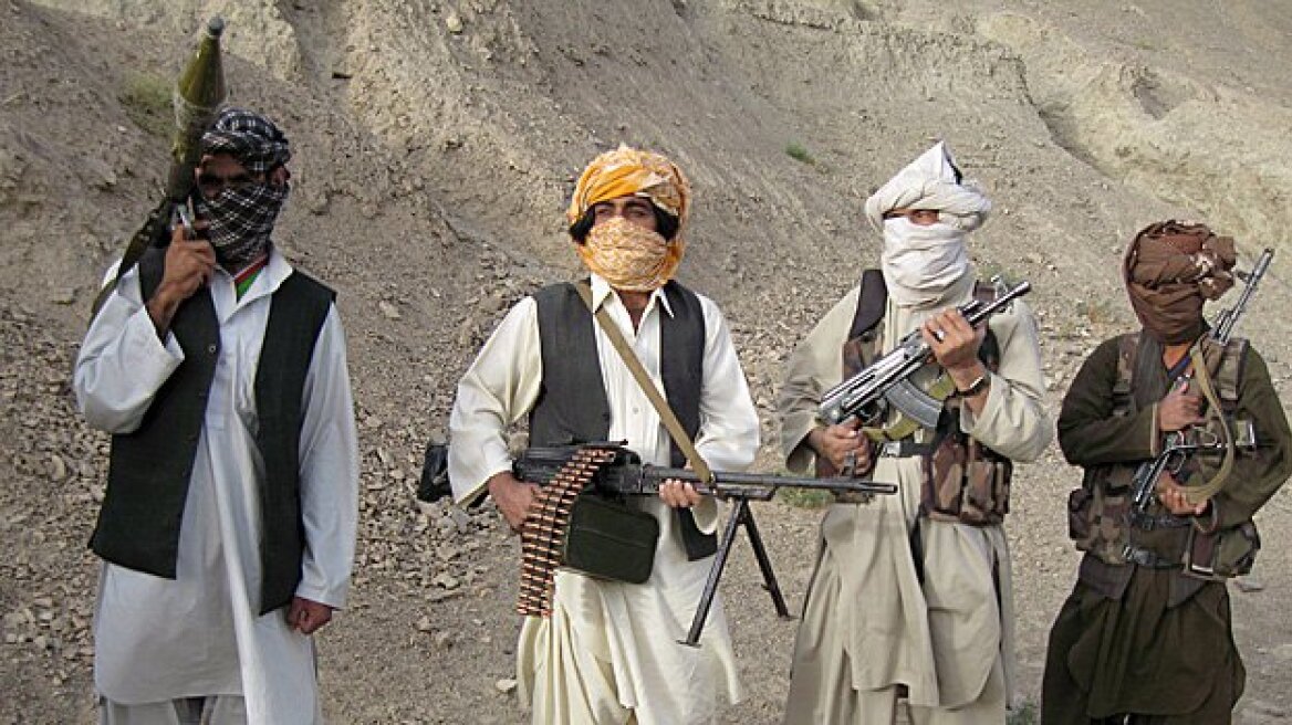 Αφγανιστάν: Αστυνομικός δηλητηρίασε 10 συναδέλφους του, βοηθώντας τους ταλιμπάν να αποσπάσουν οπλισμό