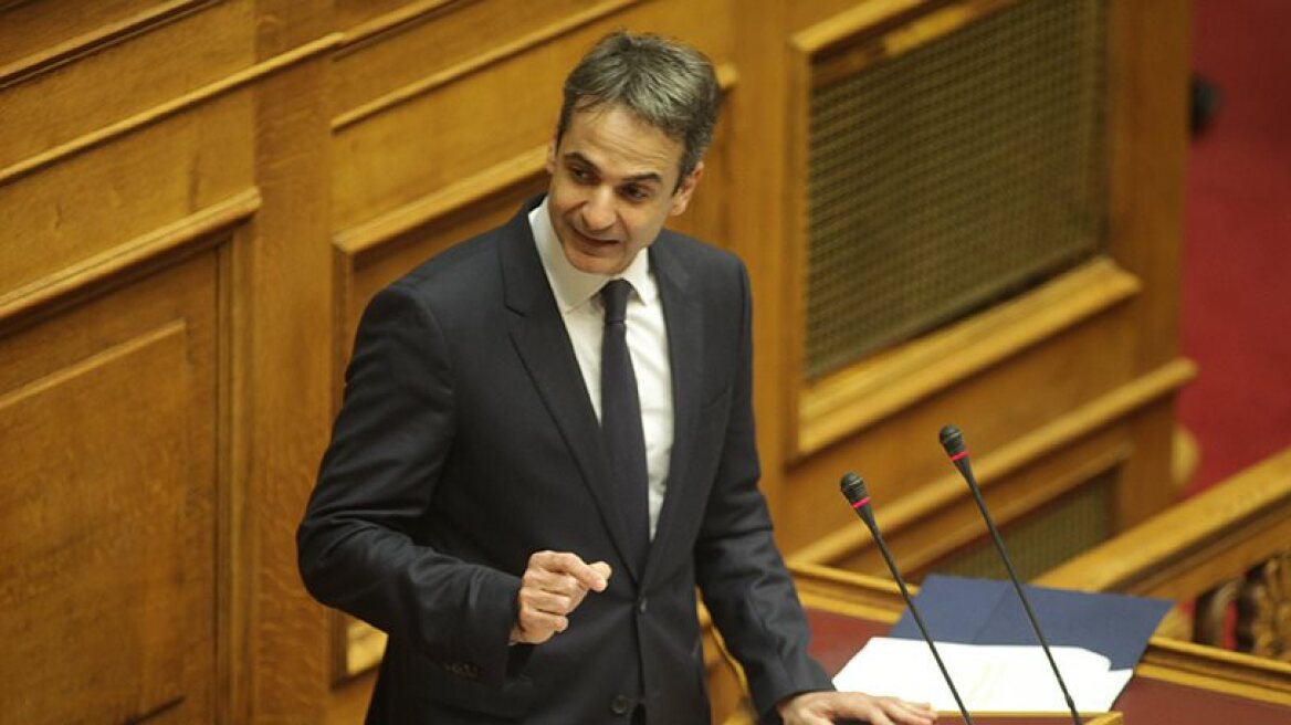 Mitsotakis to Tsipras: The social security system was sustainable until 2060, but then you came