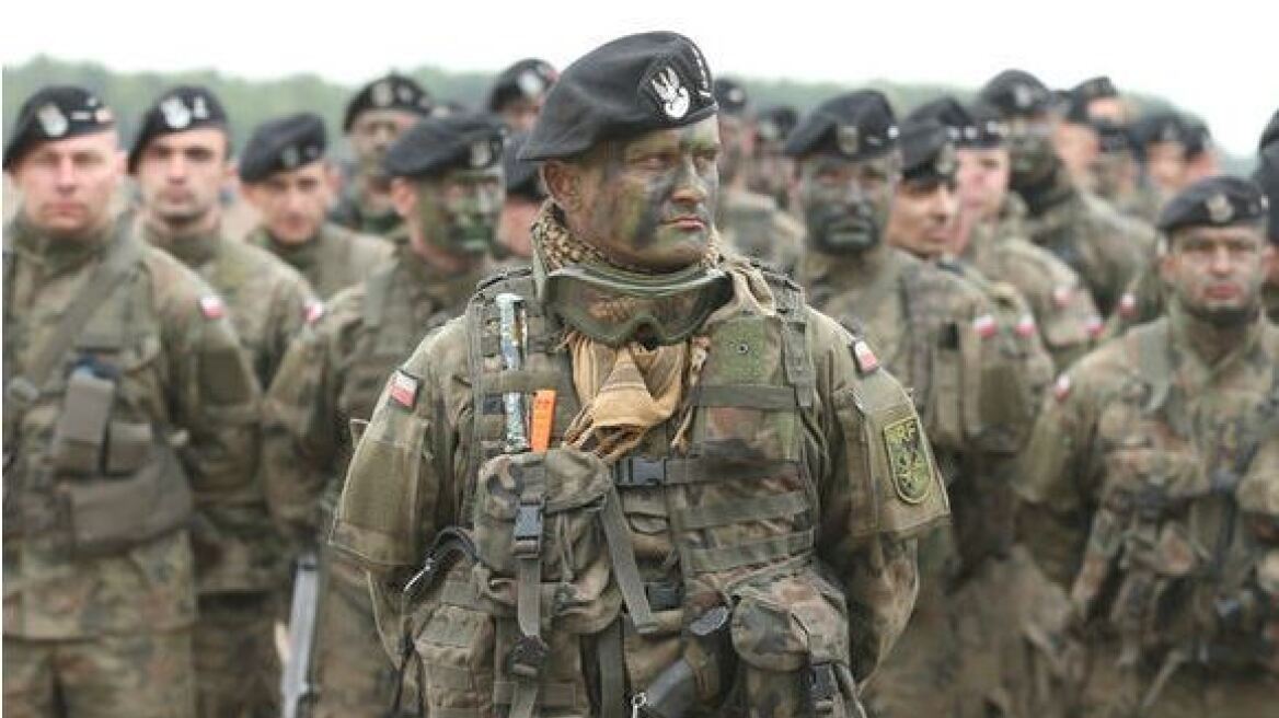 Πολωνία: Ενισχύει με 46.000 στρατιώτες τα σύνορά της με την Ρωσία