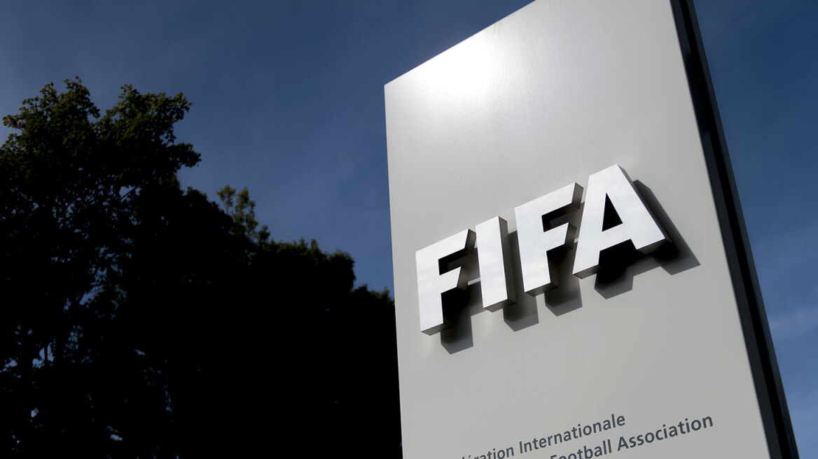 FIFA: Σχεδόν μισό δισ. για μεταγραφές τον Ιανουάριο