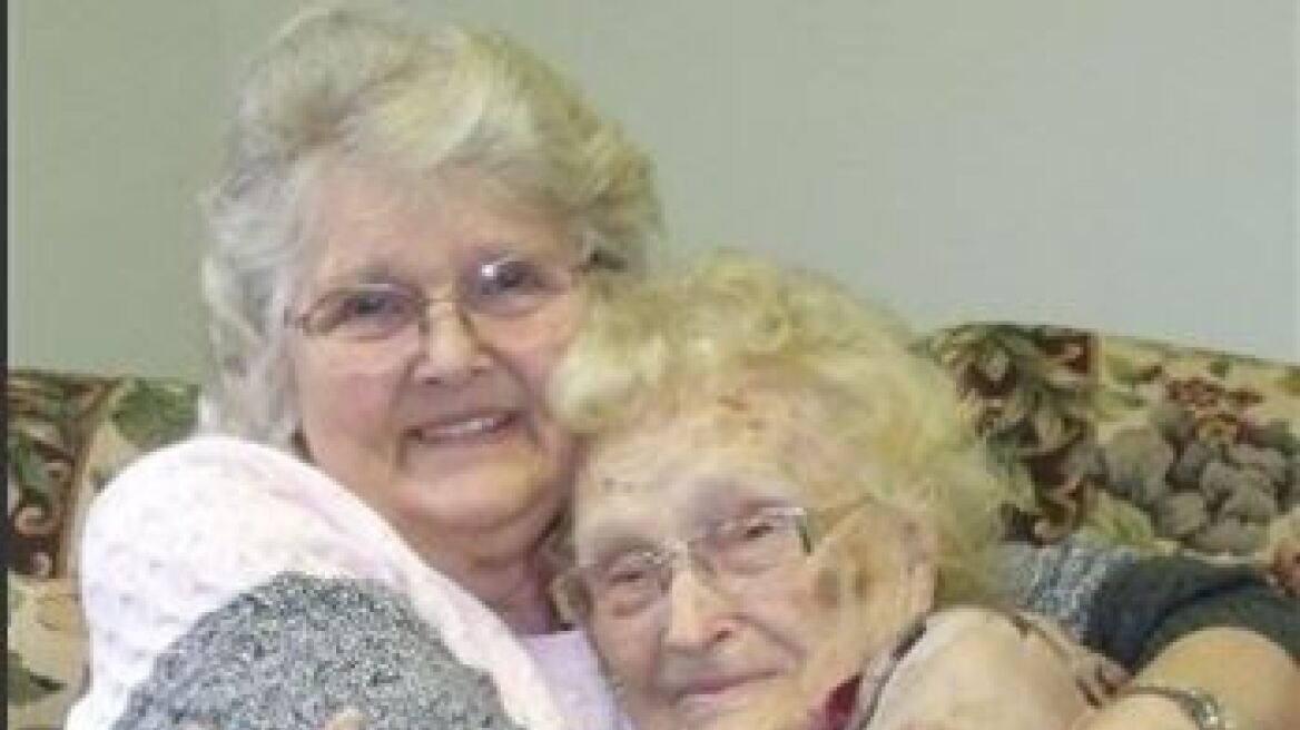 HΠΑ: Γυναίκα 82 ετών βρήκε την 96χρονη βιολογική της μητέρα 