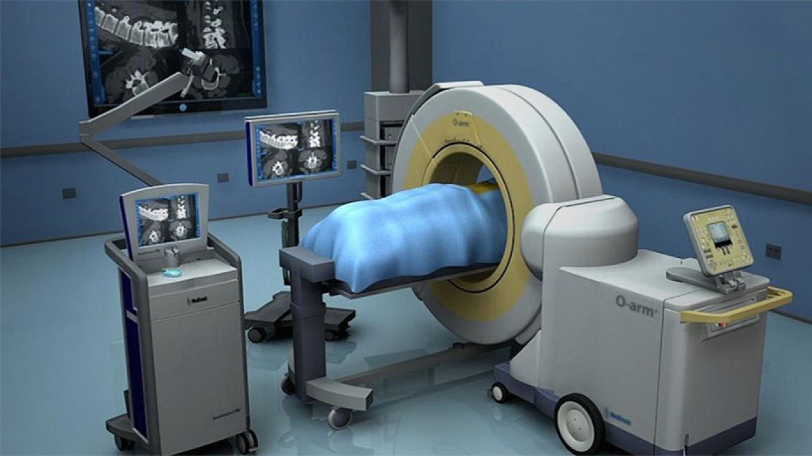 Νέα Τεχνολογία στην Ελάχιστα Επεμβατική Νευροχειρουργική Σπονδυλικής Στήλης από το Νοσοκομείο Metropolitan