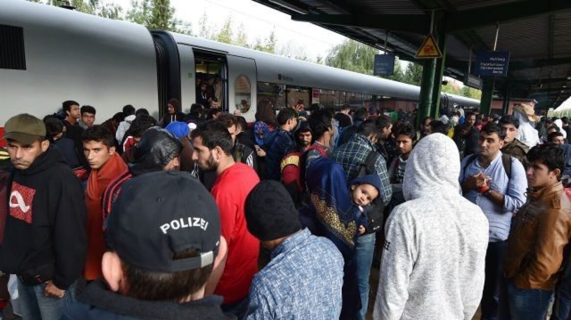 Berliner Zeitung: Τουλάχιστον εκατό αναφορές για τζιχαντιστές ανάμεσα στους πρόσφυγες της Γερμανίας