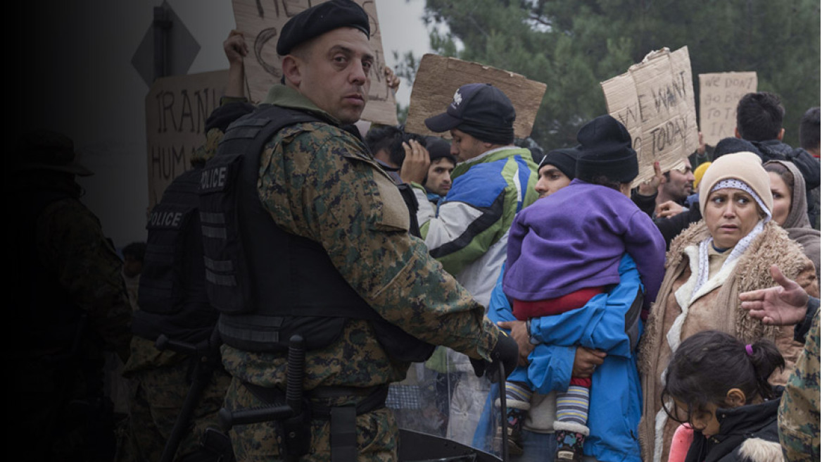 Έτοιμη να «σφραγίσει» τα ελληνοσκοπιανά σύνορα η ΕΕ: Στέλνει συνοριοφύλακες και ίσως στρατό