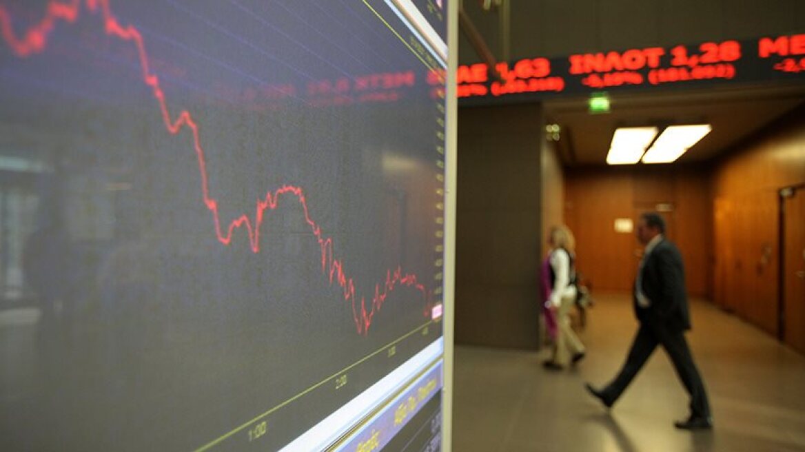 Athens Stock Exchange records big decline