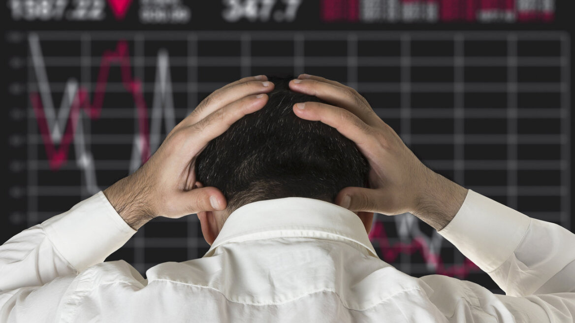 Wall Street Journal: Πέντε θεωρίες που εξηγούν το «χάος» στις παγκόσμιες αγορές