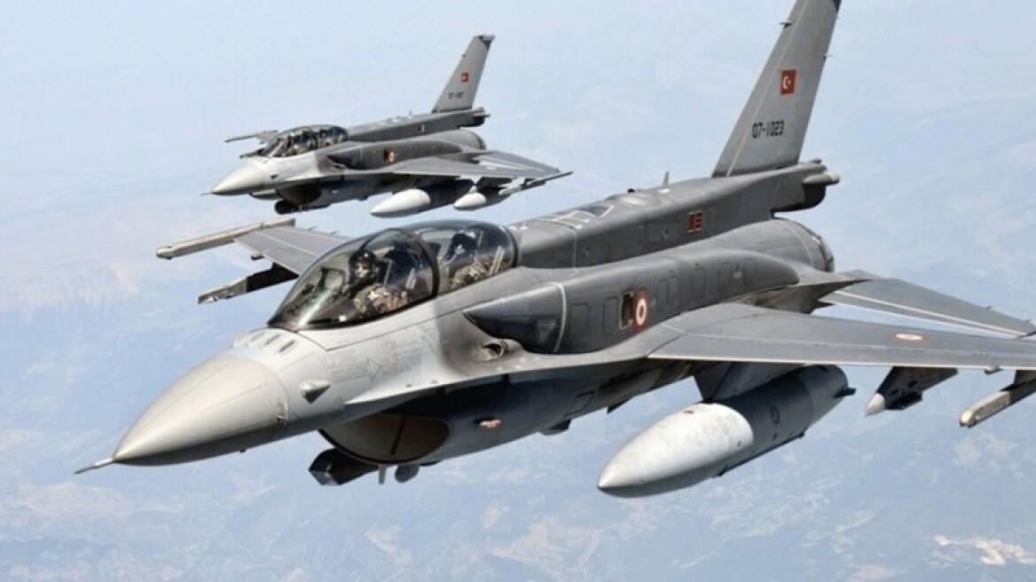 Το γαλλικό ΥΠΕΞ ζητά από την Τουρκία να σταματήσει τους βομβαρδισμούς στη Συρία