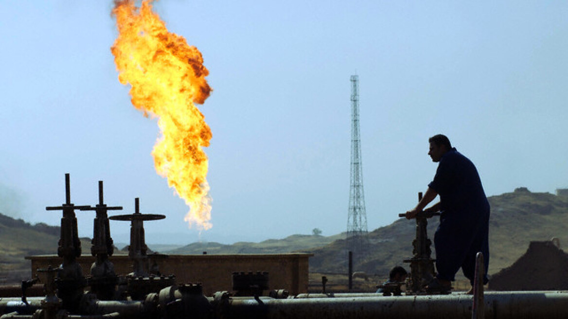 Ετοιμο να «παγώσει» την παραγωγή πετρελαίου το Ιράκ