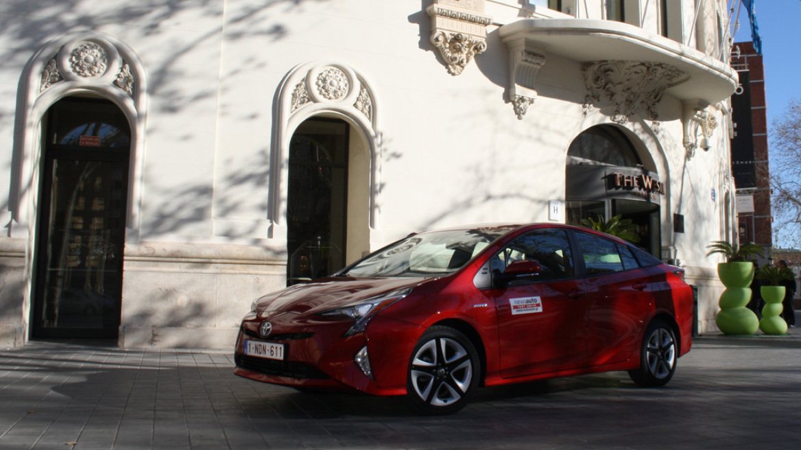 LIVE από Ισπανία: Οδηγούμε το νέο Toyota Prius
