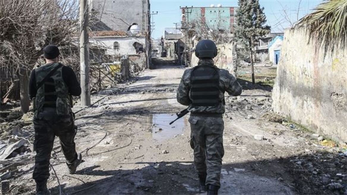 Καταγγελίες ότι ο τουρκικός στρατός έκαψε ζωντανούς 150 Κούρδους