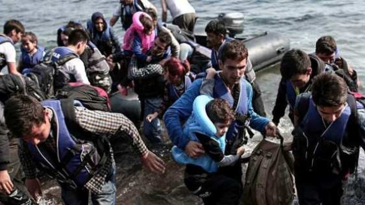«Πλημμυρίζουν» τα νησιά: 11.218 πρόσφυγες έφτασαν στις ελληνικές ακτές μέσα σε τρεις μέρες