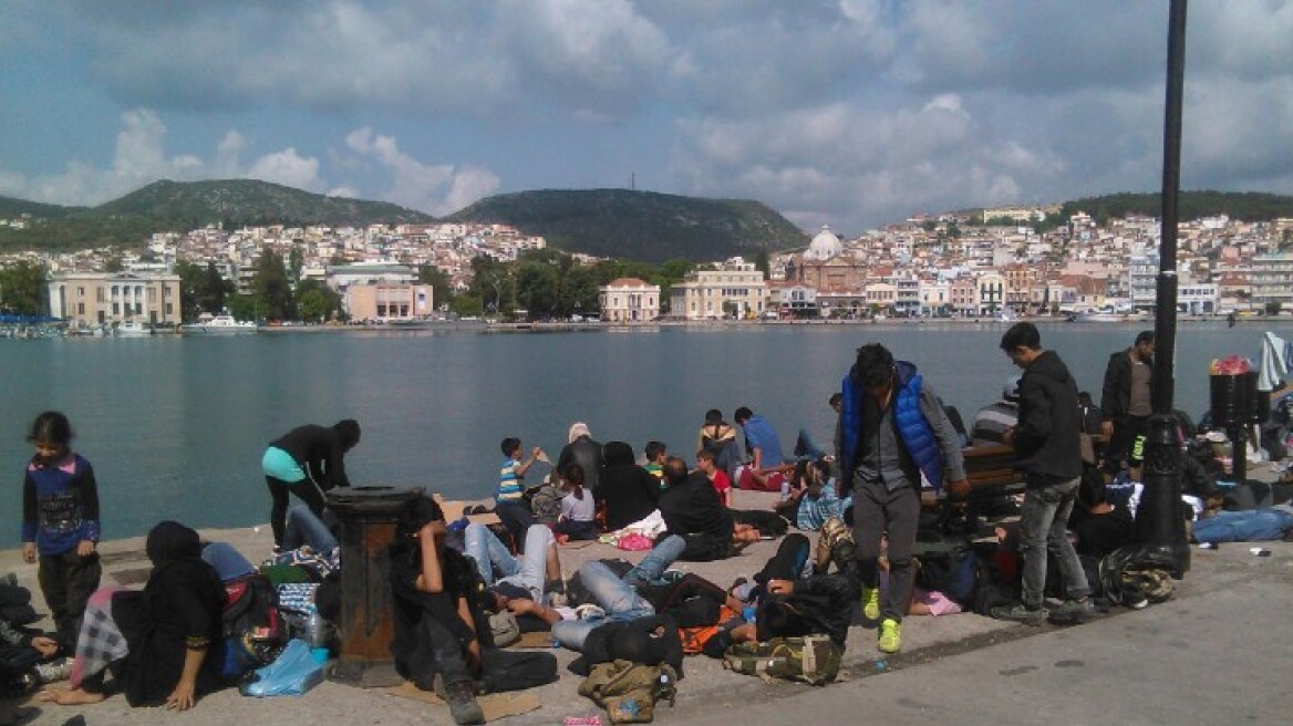 Πάνω από πέντε εκατ. Έλληνες πρόσφεραν βοήθεια στους πρόσφυγες
