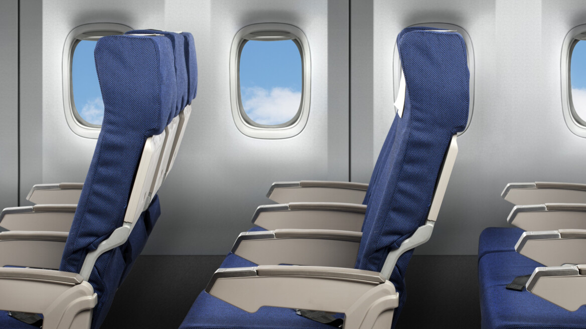 Γιατί τα καθίσματα στα αεροπλάνα πρέπει να είναι σε όρθια θέση κατά την απογείωση και την προσγείωση;