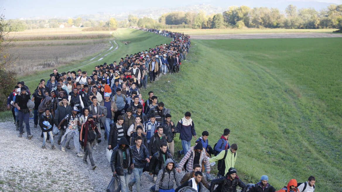 Και νέοι περιορισμοί στην υποδοχή προσφύγων από τη Σλοβενία - Αντιδρά η Σερβία