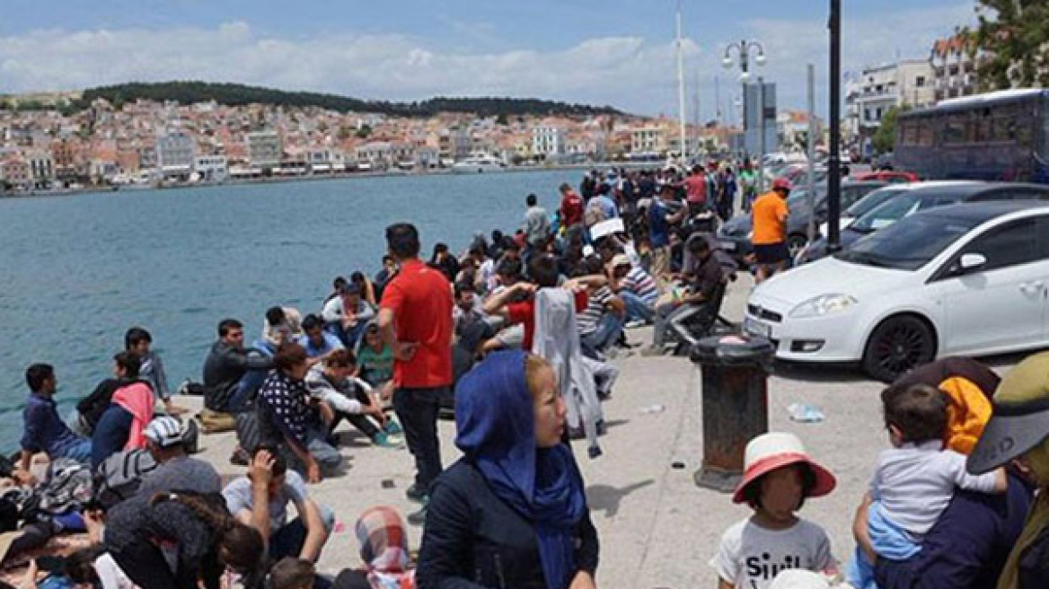 Ξεπερνούν τους  7.600 οι εγκλωβισμένοι πρόσφυγες στα νησιά του Αιγαίου 