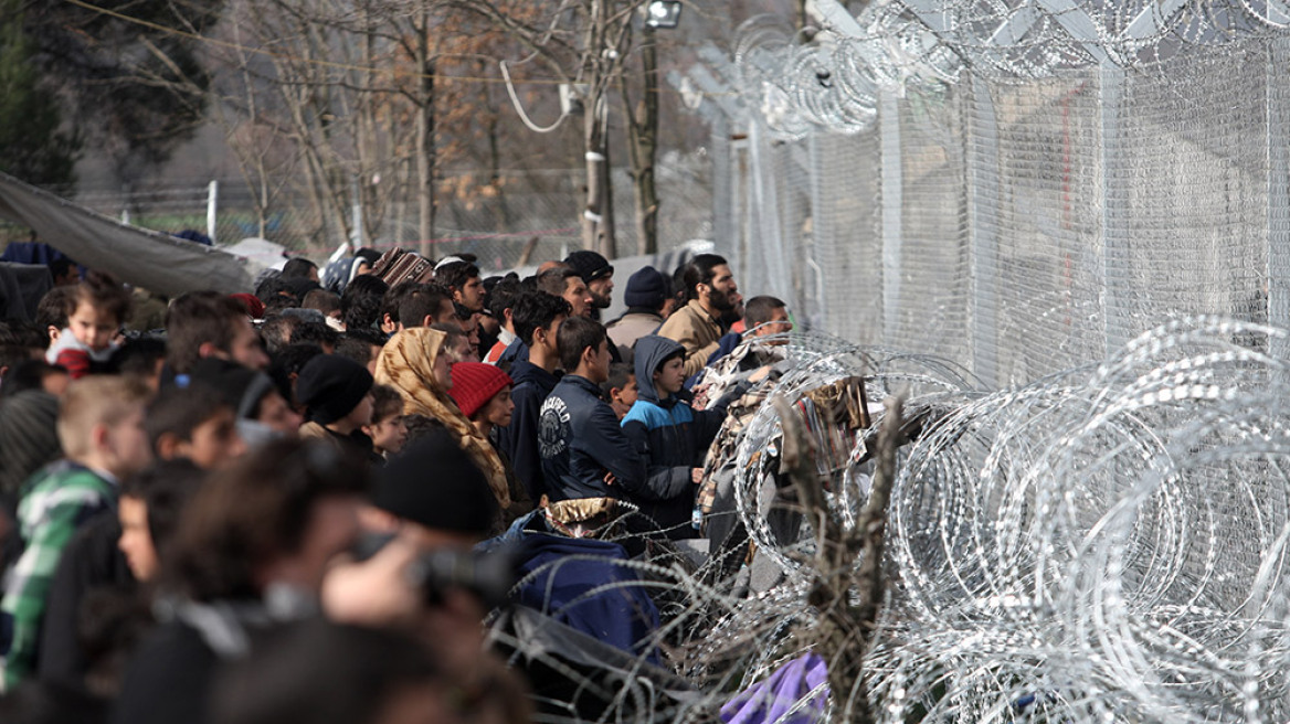 Ερμητικά κλειστά τα βόρεια σύνορα - 1.300 μετανάστες έφτασαν το πρωί στη Λέσβο