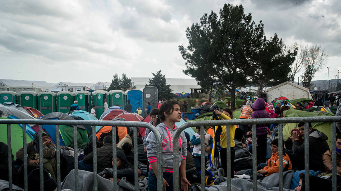 Προσφυγικό: 1.700 νέες αφίξεις σήμερα  - Τρεις νεκροί στην προσπάθεια να περάσουν στα Σκόπια