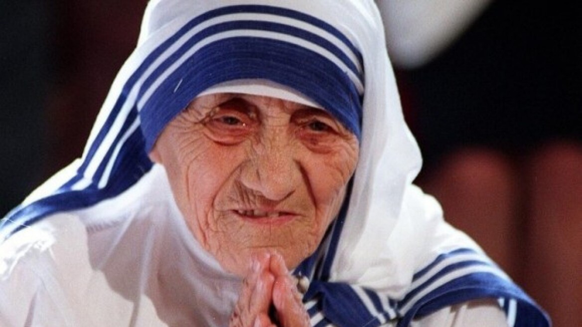 Βατικανό: Ο Πάπας Φραγκίσκος θα αγιοποιήσει την Μητέρα Τερέζα 