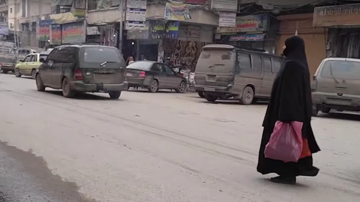 Βίντεο: Μέσα στη Ράκα, την πρωτεύουσα των τζιχαντιστών - Πώς είναι να ζεις με τον τρόμο του ISIS