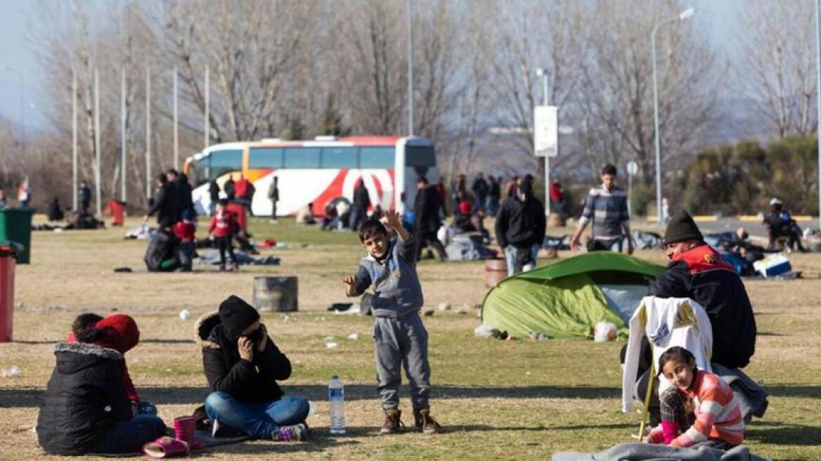 Ειδομένη: Οκτώ λεωφορεία μετέφεραν πρόσφυγες σε Βέροια και Κατερίνη