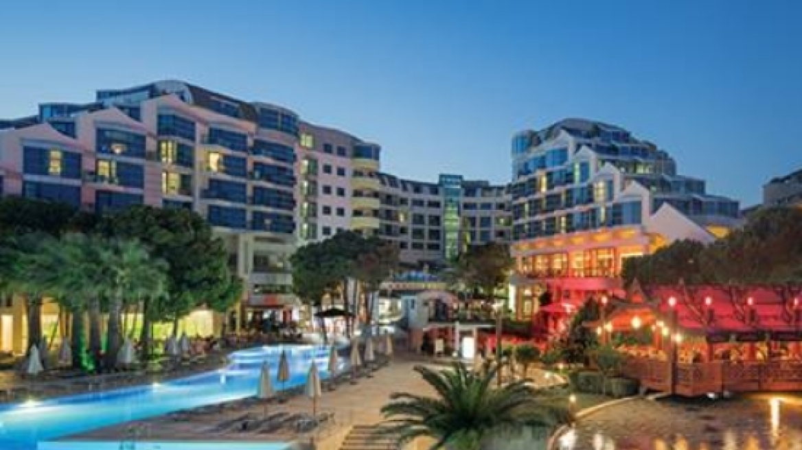 World Travel Awards 2016: Δείτε ποια ελληνικά ξενοδοχεία διεκδικούν διακρίσεις